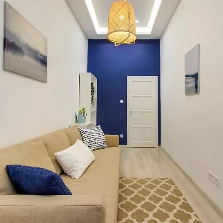 Blue Diamond Residency 4br, 2bth. 14 Ppl Апартаменты Будапешт
