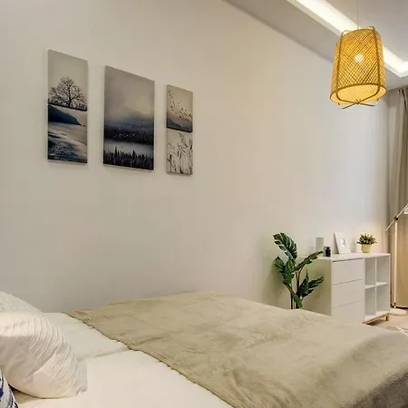 Blue Diamond Residency 4br, 2bth. 14 Ppl Appartamento *
